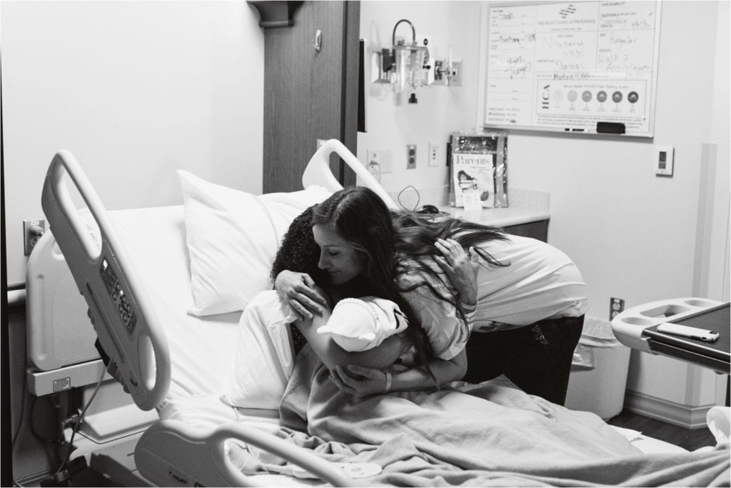 POWERFUL PHOTOS: Young Mom Who Chose Life Gives Newborn to Adopting Family