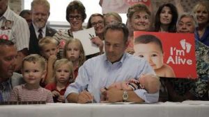 Kentucky Gov. Matt Bevin Signs Bill to Ban Abortions When Unborn Baby’s Heartbeat Begins