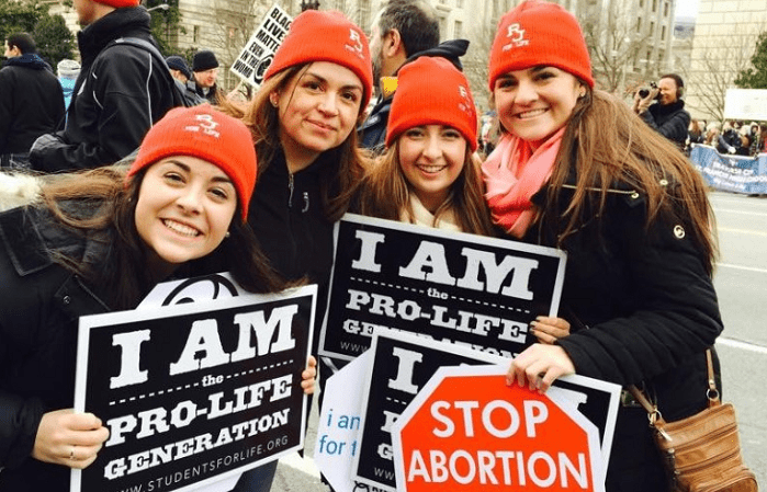 Poll Shows Most Americans Don’t Think Abortion is a Constitutional Right, Want Abortion Limits